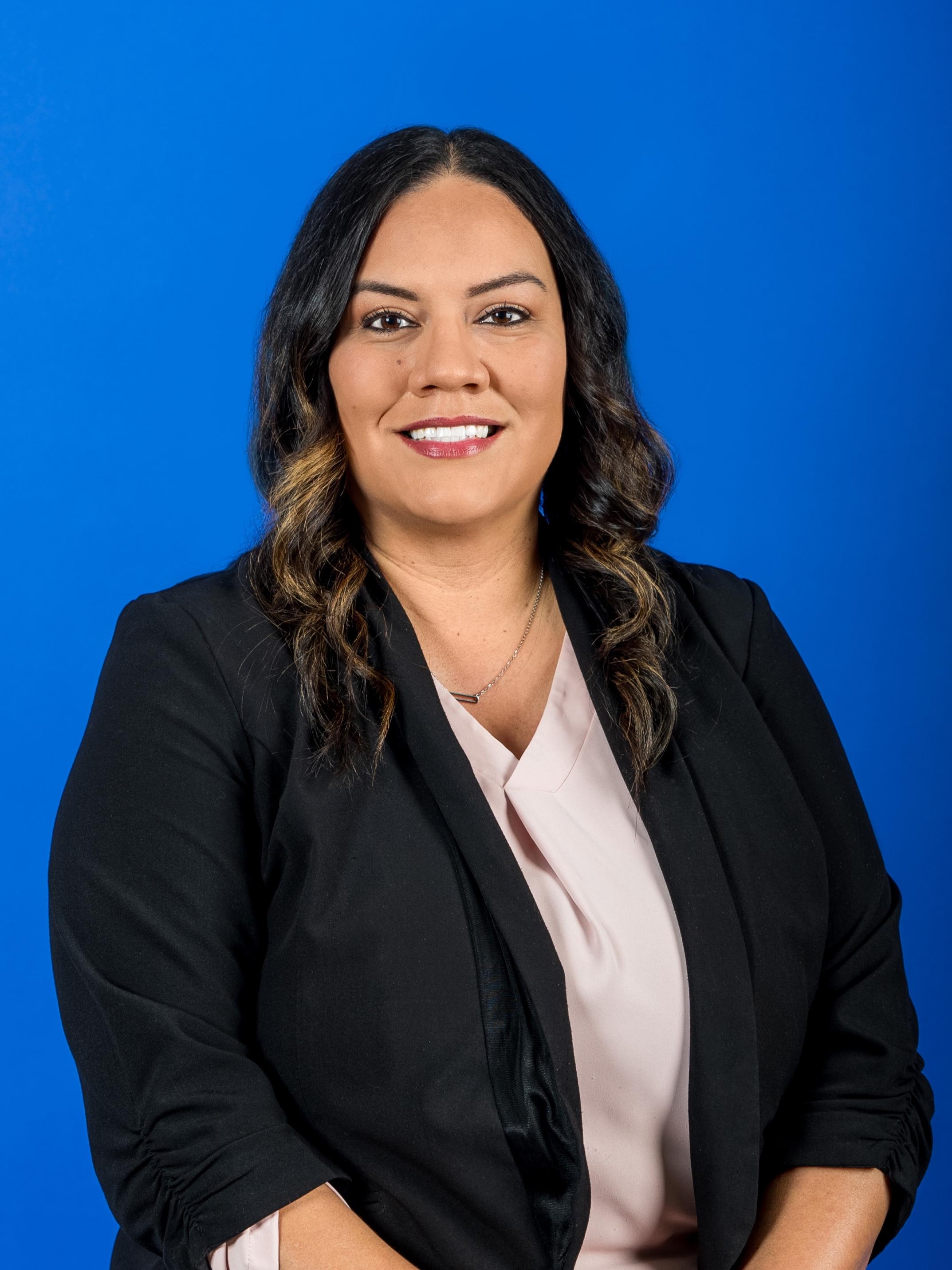 Headshot of Lisa Aguilar